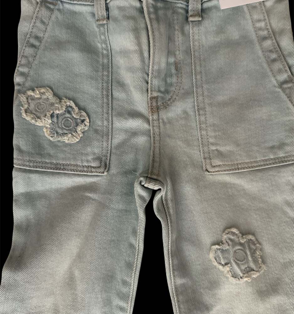 OskKosh Girls Light Wash Denim Flare Jeans with Flower Patches - Size 4 - Picture 3 of 3